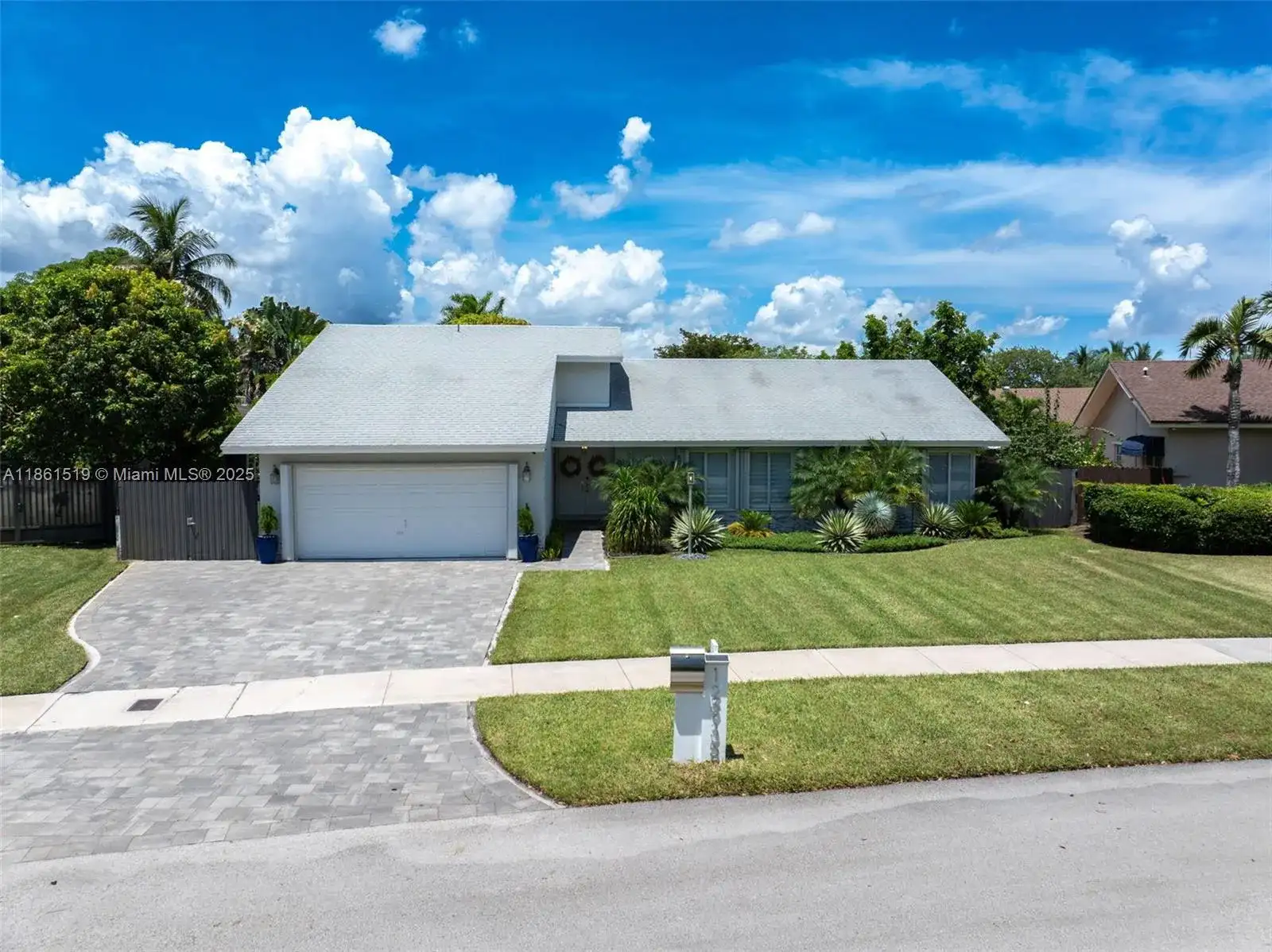 12935 SW 116th St, Miami FL 33186 photo 3