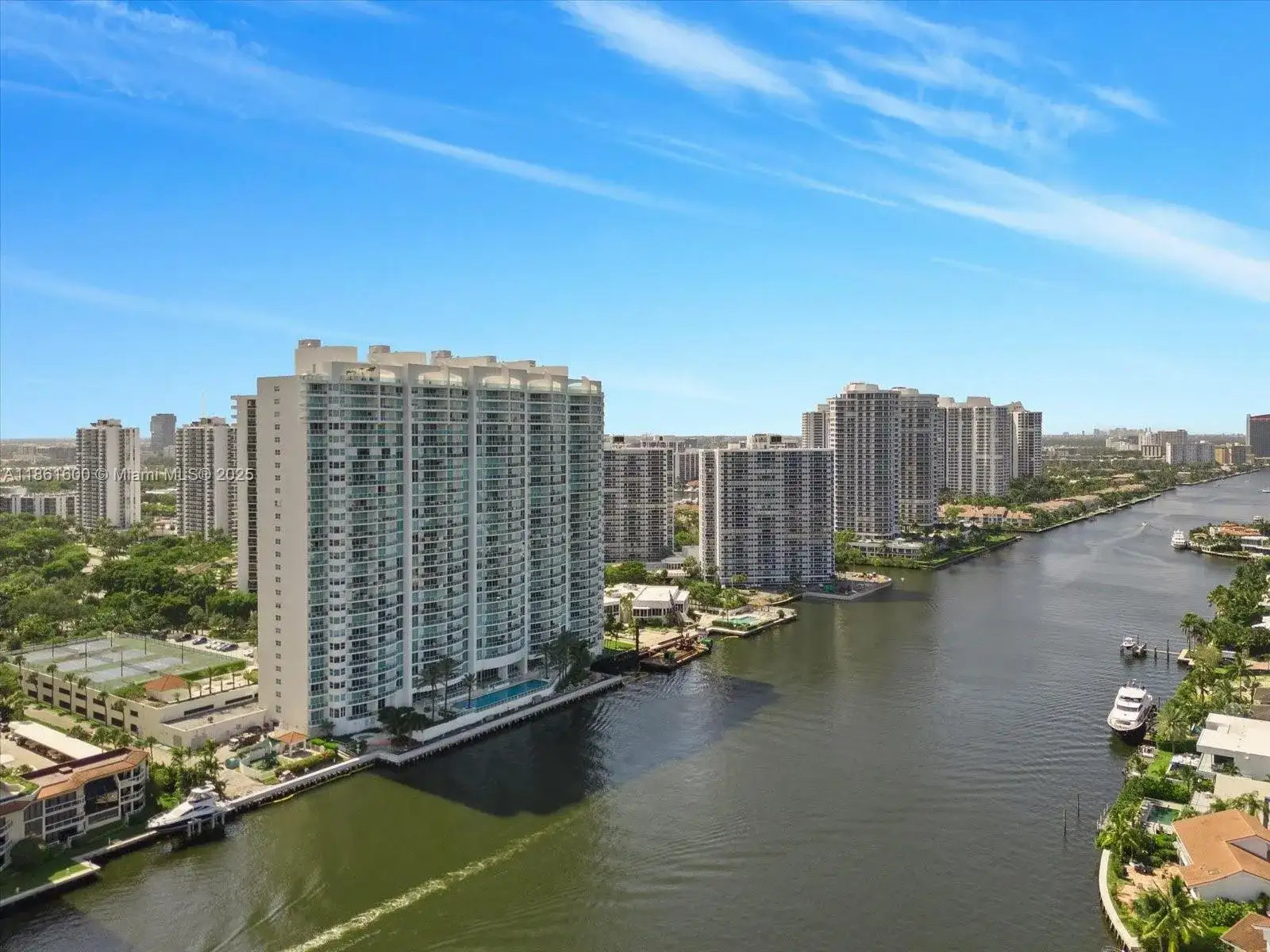 20201 E Country Club Dr # 2301, Aventura FL 33180 photo 4