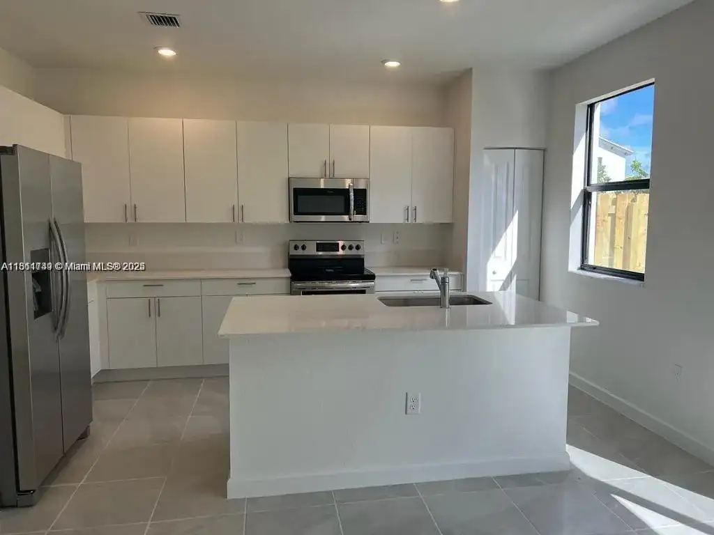 28511 SW 134th Ct # 28511, Homestead FL 33033 photo 5