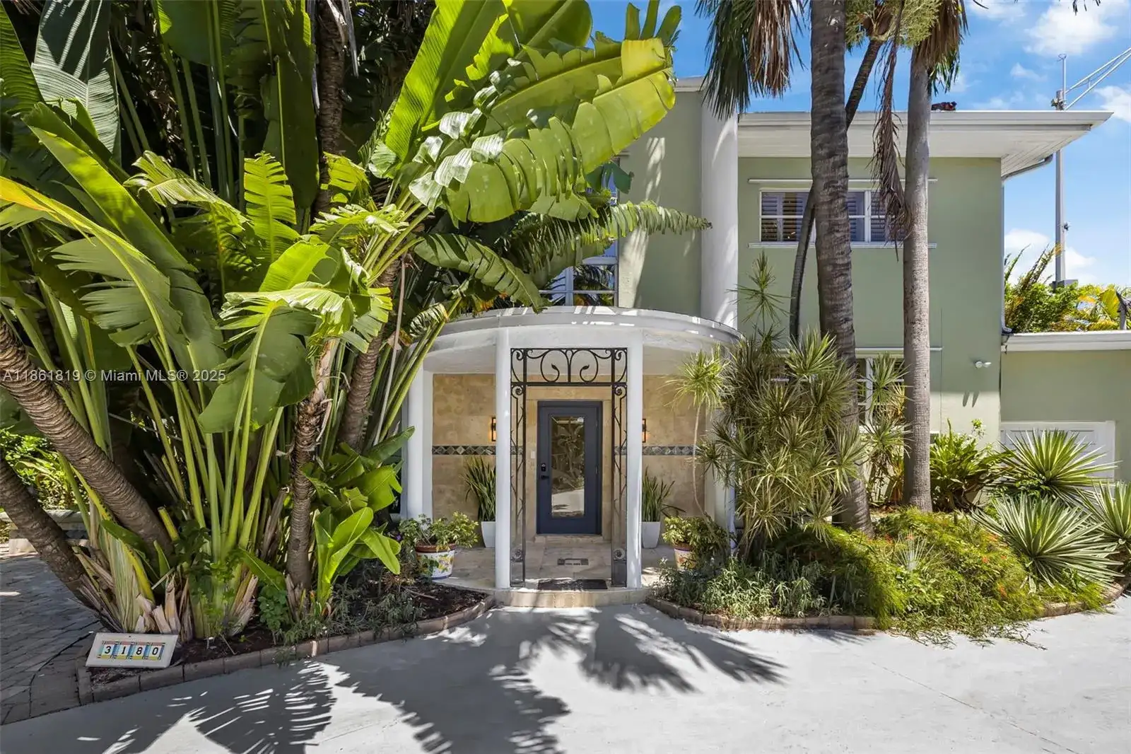 3180 N Bay Rd, Miami Beach FL 33140 photo 4