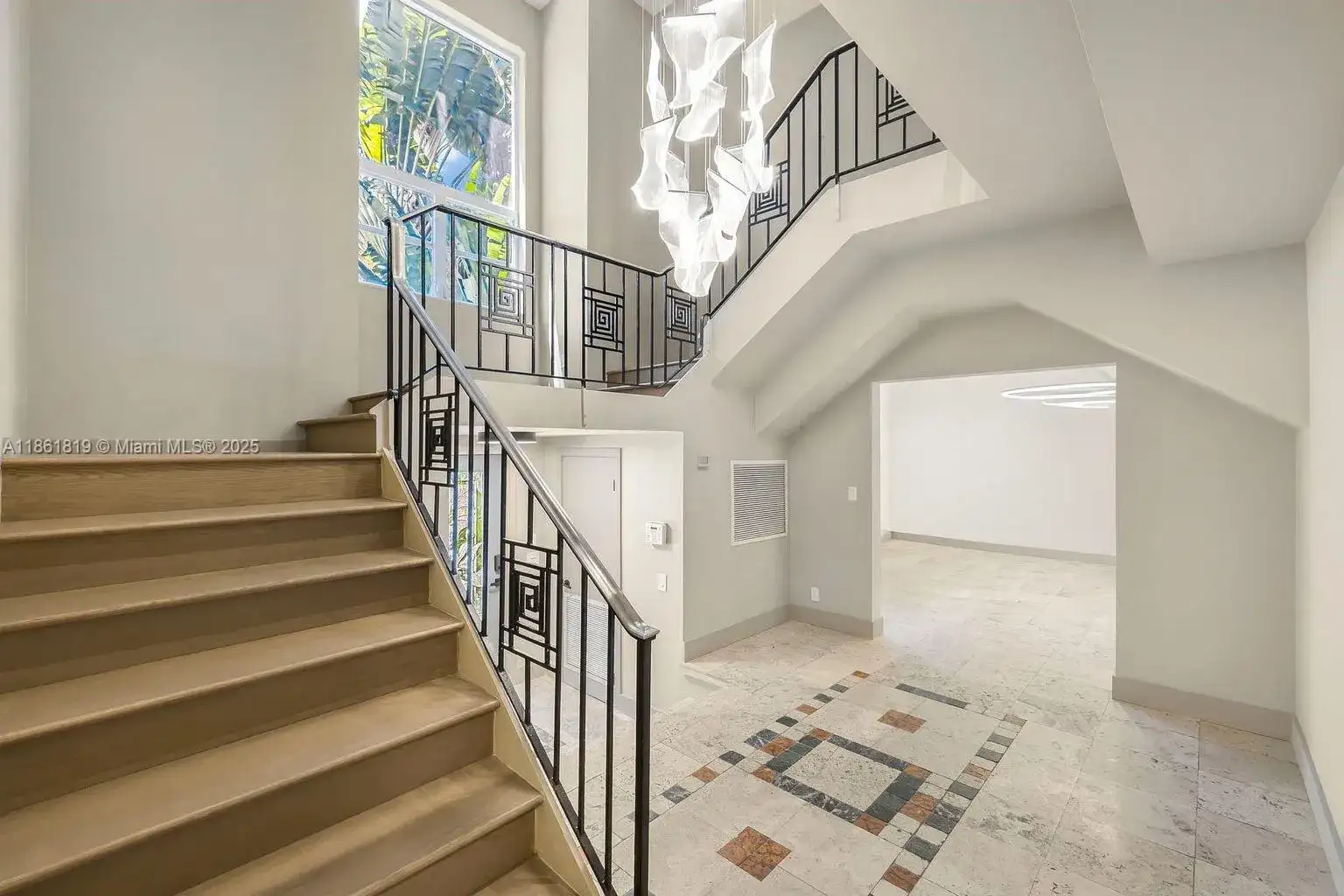 3180 N Bay Rd, Miami Beach FL 33140 photo 5