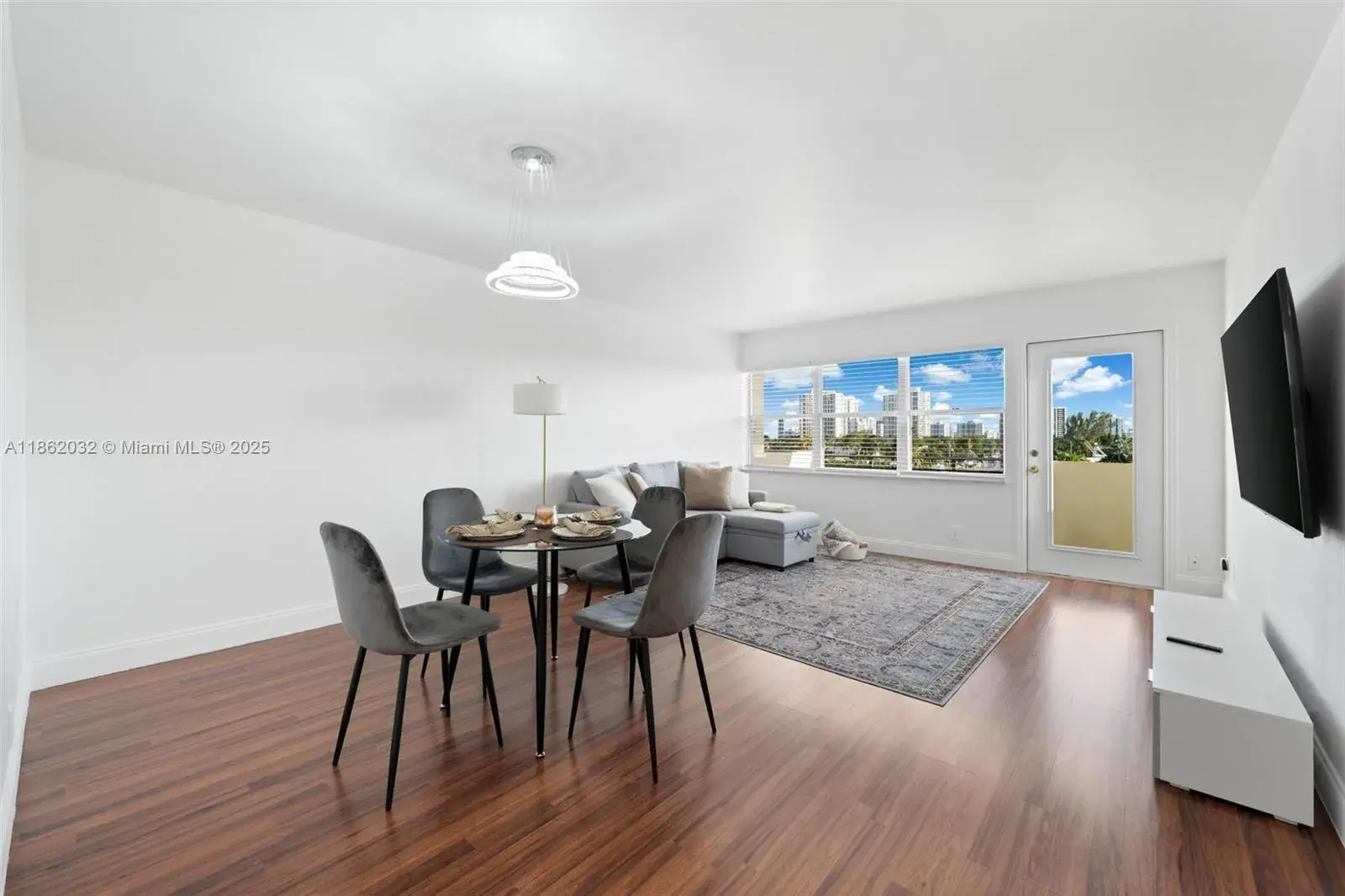 401 Golden Isles Dr # 406, Hallandale Beach FL 3010
