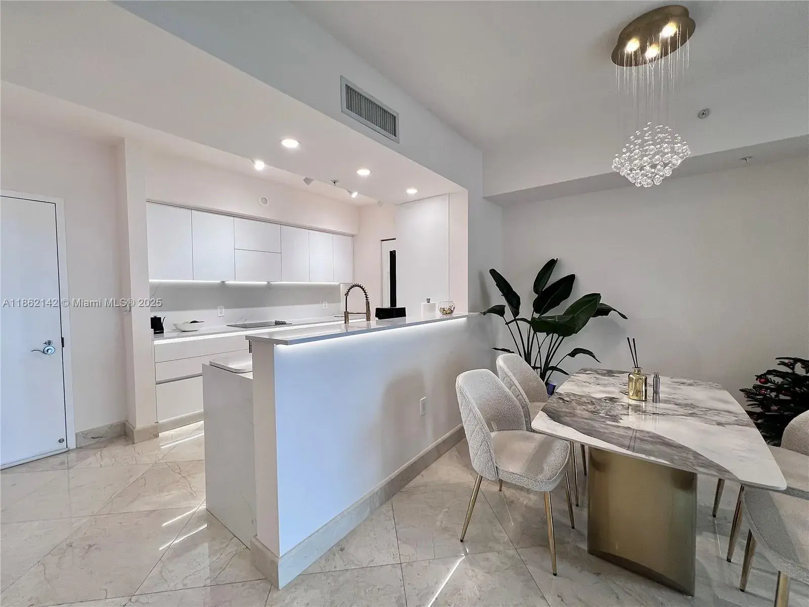 1755 E Hallandale Beach Blvd # 405E, Hallandale Beach FL 33009