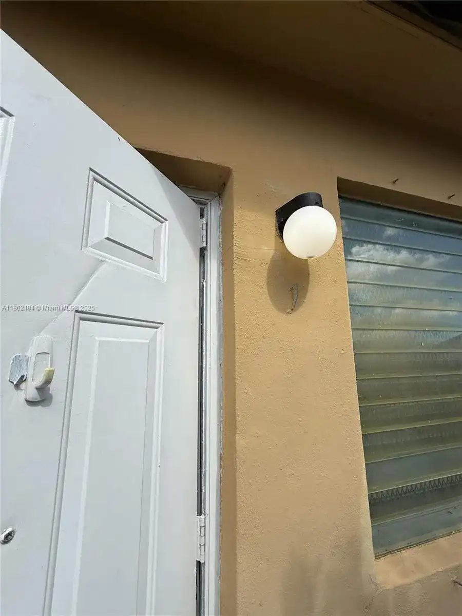 361 Sharar Ave # 1, Opa-Locka FL 33054