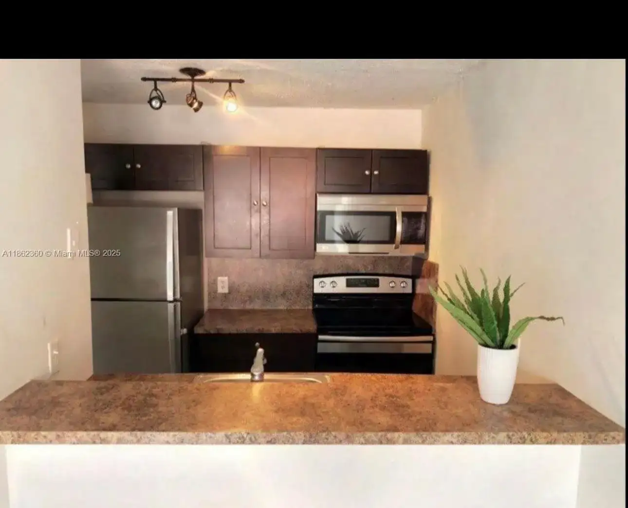 1225 NE 124th St # 46B, North Miami FL 33161 photo 3