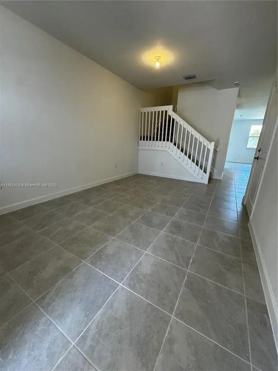 2325 NW 125th street # 2325, Miami FL 33167 photo 3