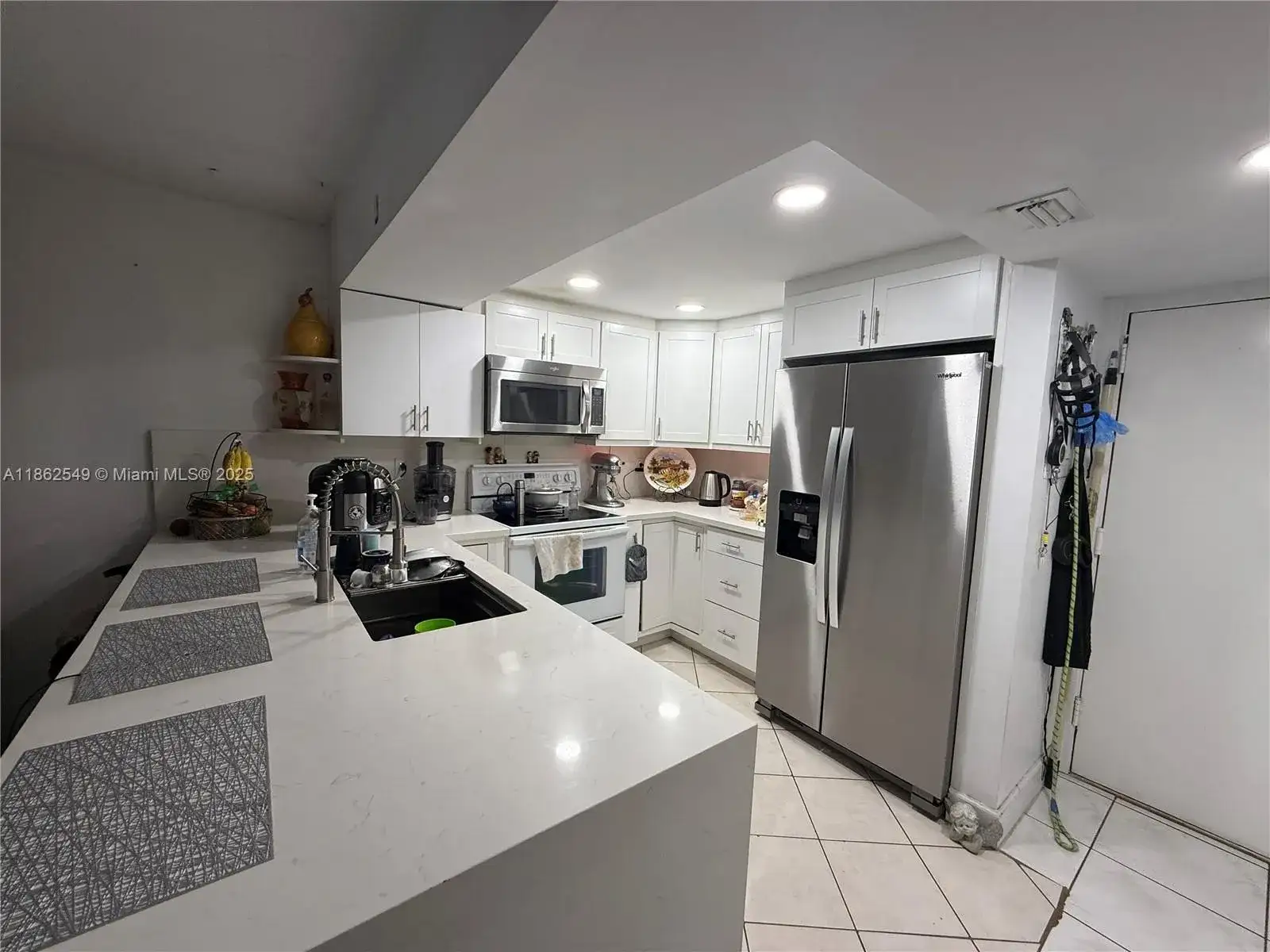 14201 N Kendall Dr # 304D, Miami FL 33186 photo 2