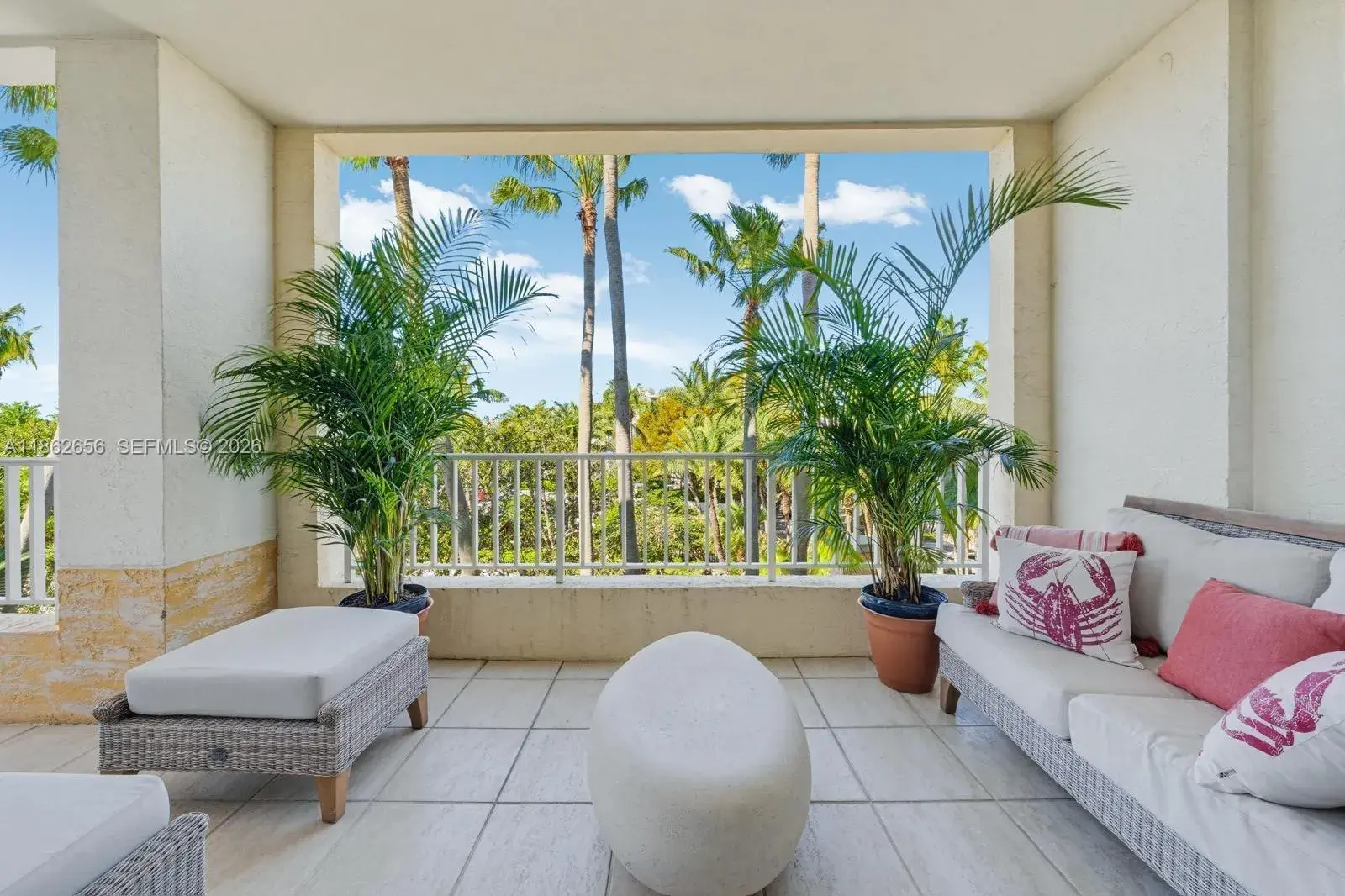 701 Crandon Blvd # 302, Key Biscayne FL 33149