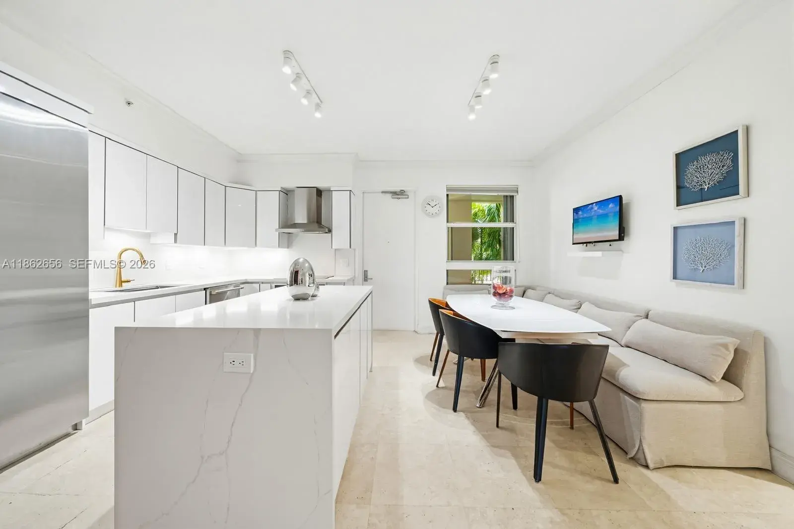 701 Crandon Blvd # 302, Key Biscayne FL 33149