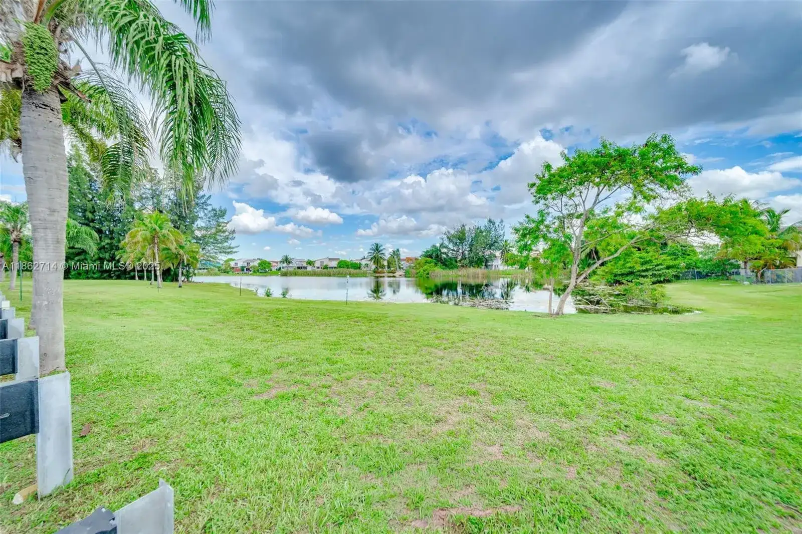 1221 SW 122nd Ave # 215, Miami FL 33184 photo 5