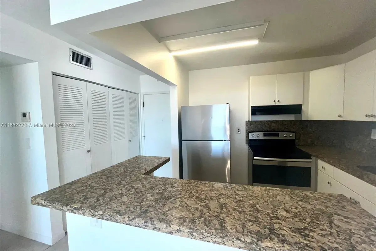 1465 NE 123rd St # 814, North Miami FL 33161