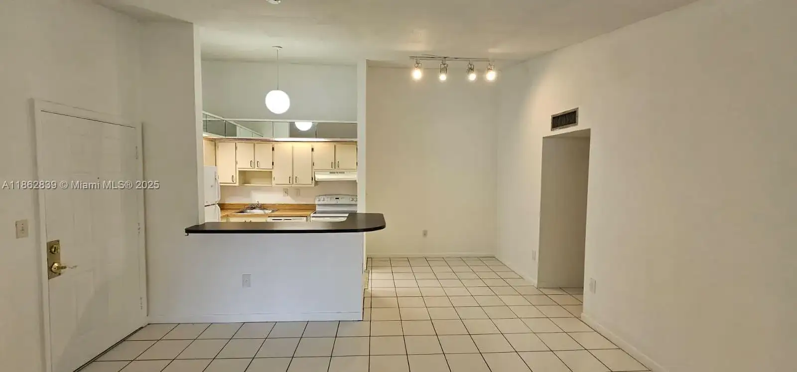 18965 NW 62nd Ave # 202, Hialeah FL 33015 photo 5
