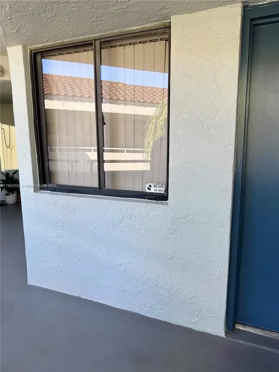 8365 SW 152nd Ave, Miami FL 33193 photo 4