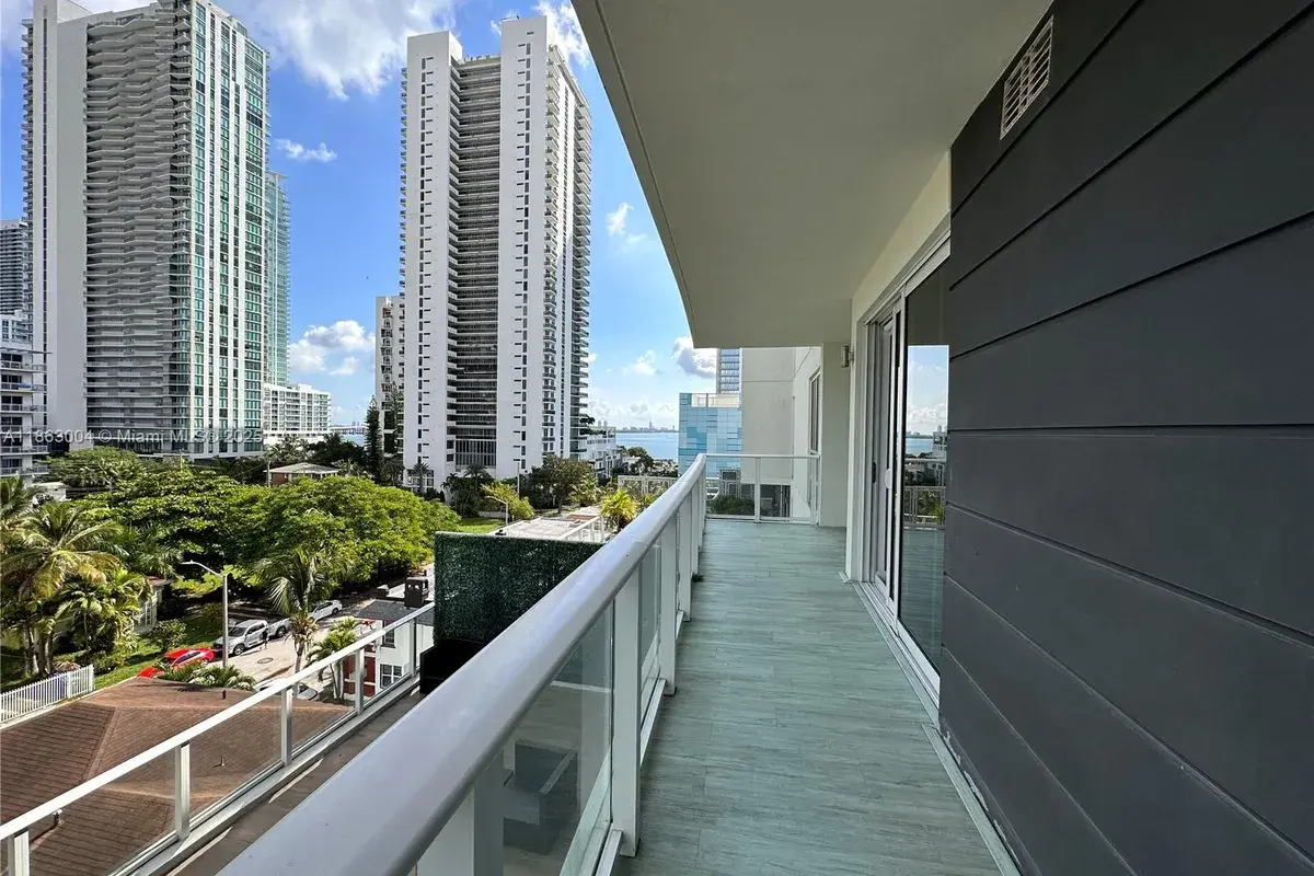 321 NE 26th St # 601, Miami FL 33137