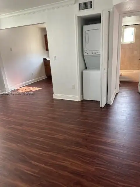220 NW 7th Ave # 3, Miami FL 33128 photo 4