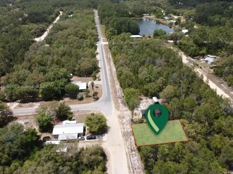 105 Wallace St, Other City - In The State Of Florida FL 32148 photo 2