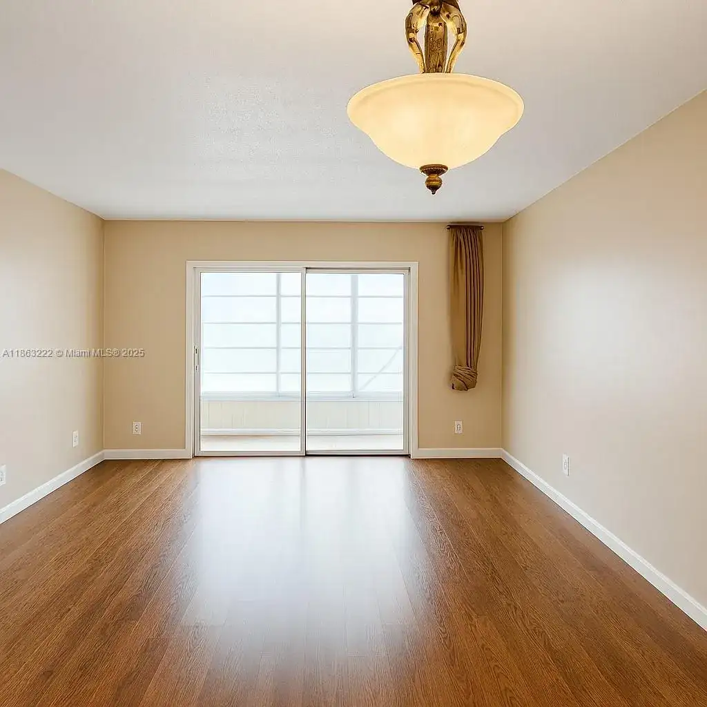 5071 W Oakland Park Blvd # 103, Lauderdale Lakes FL 33313 photo 5