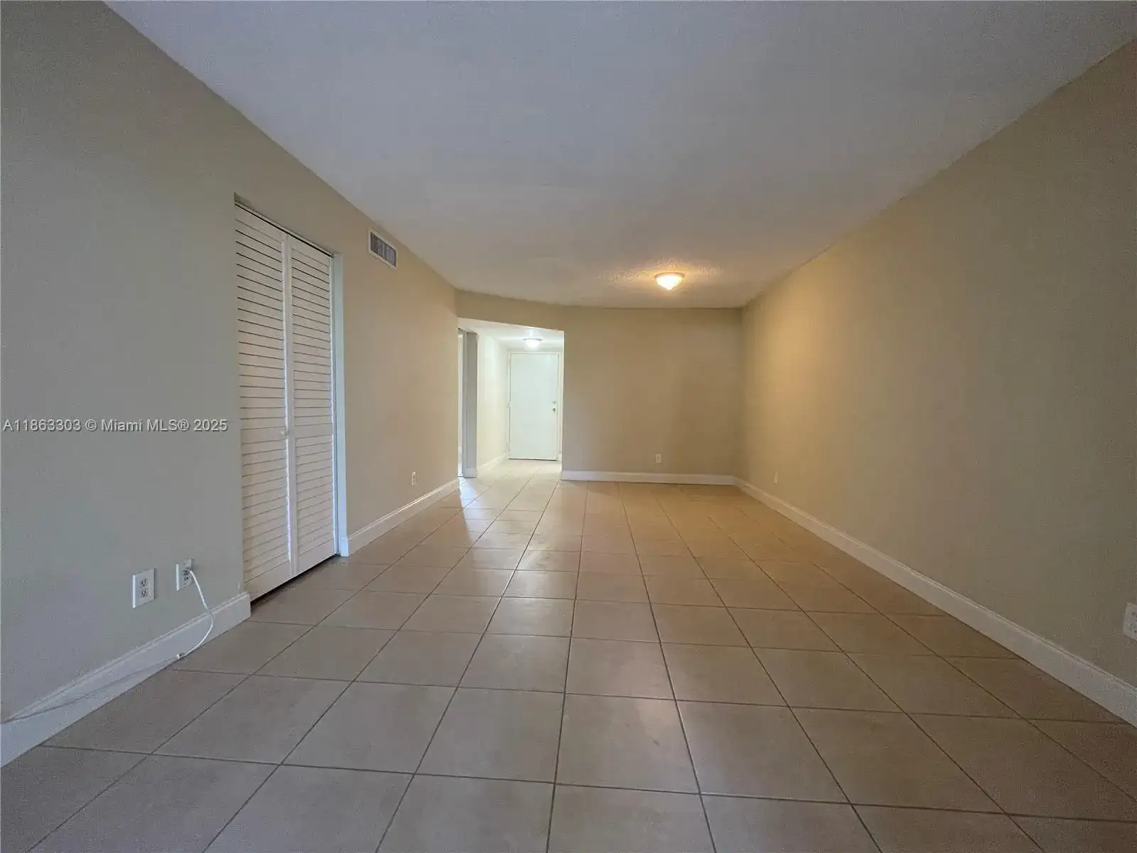 3470 Foxcroft Rd # 111, Miramar FL 33025 photo 3