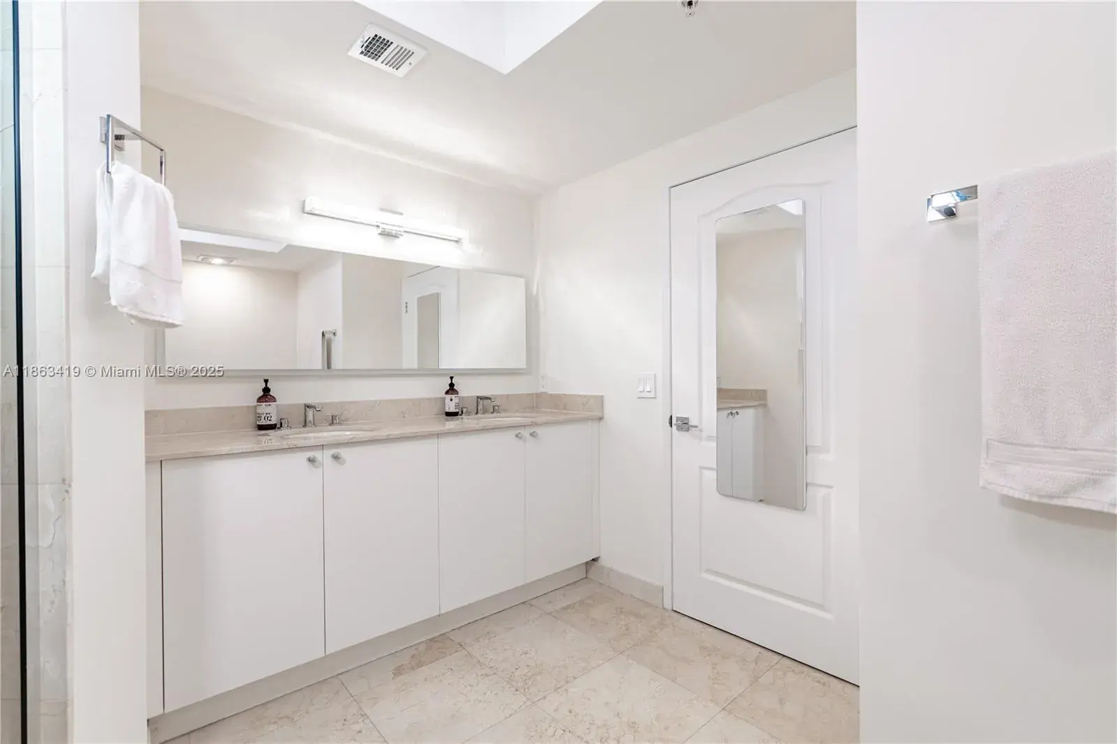 17555 Atlantic Blvd # 508, Sunny Isles Beach FL 33160