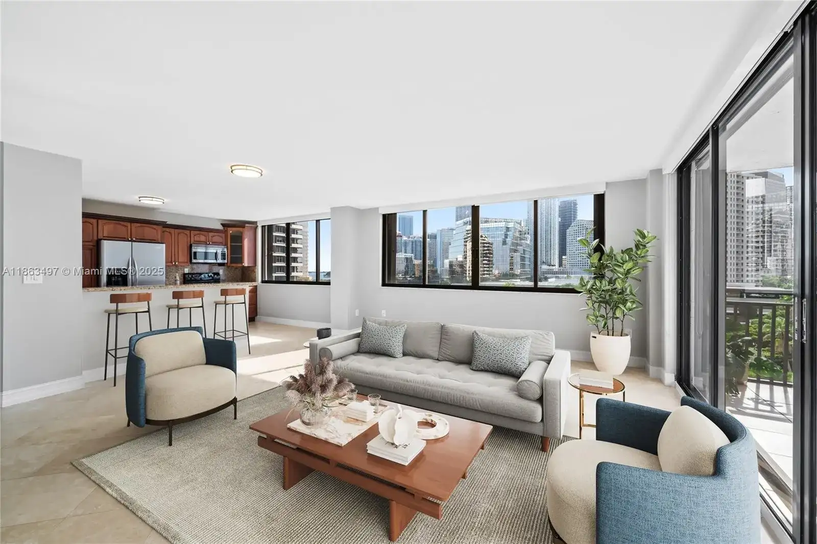 540 Brickell Key Dr # 815, Miami FL 33131 photo 3