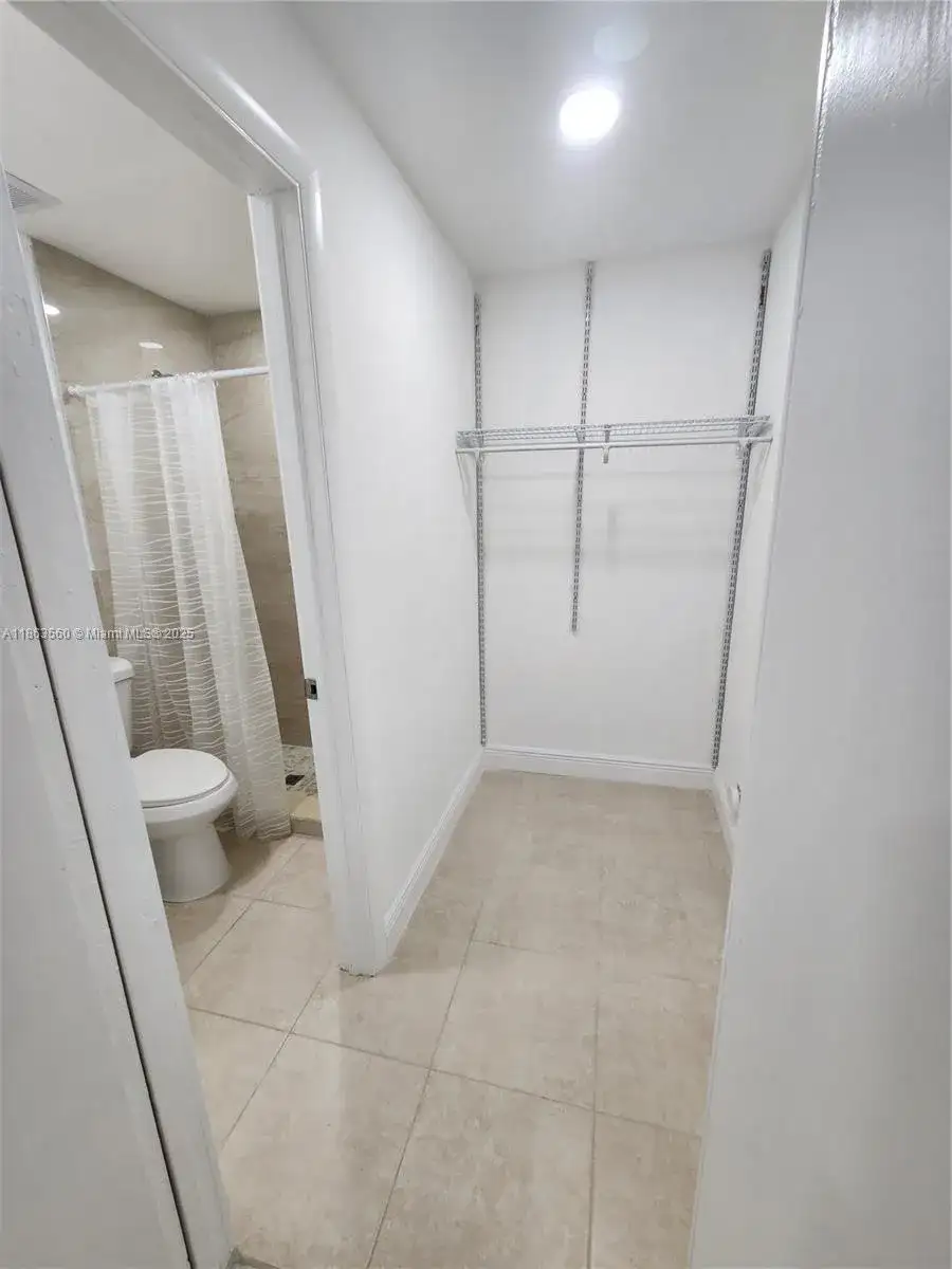 645 NW 7th Ave # 3, Homestead FL 33030 photo 3