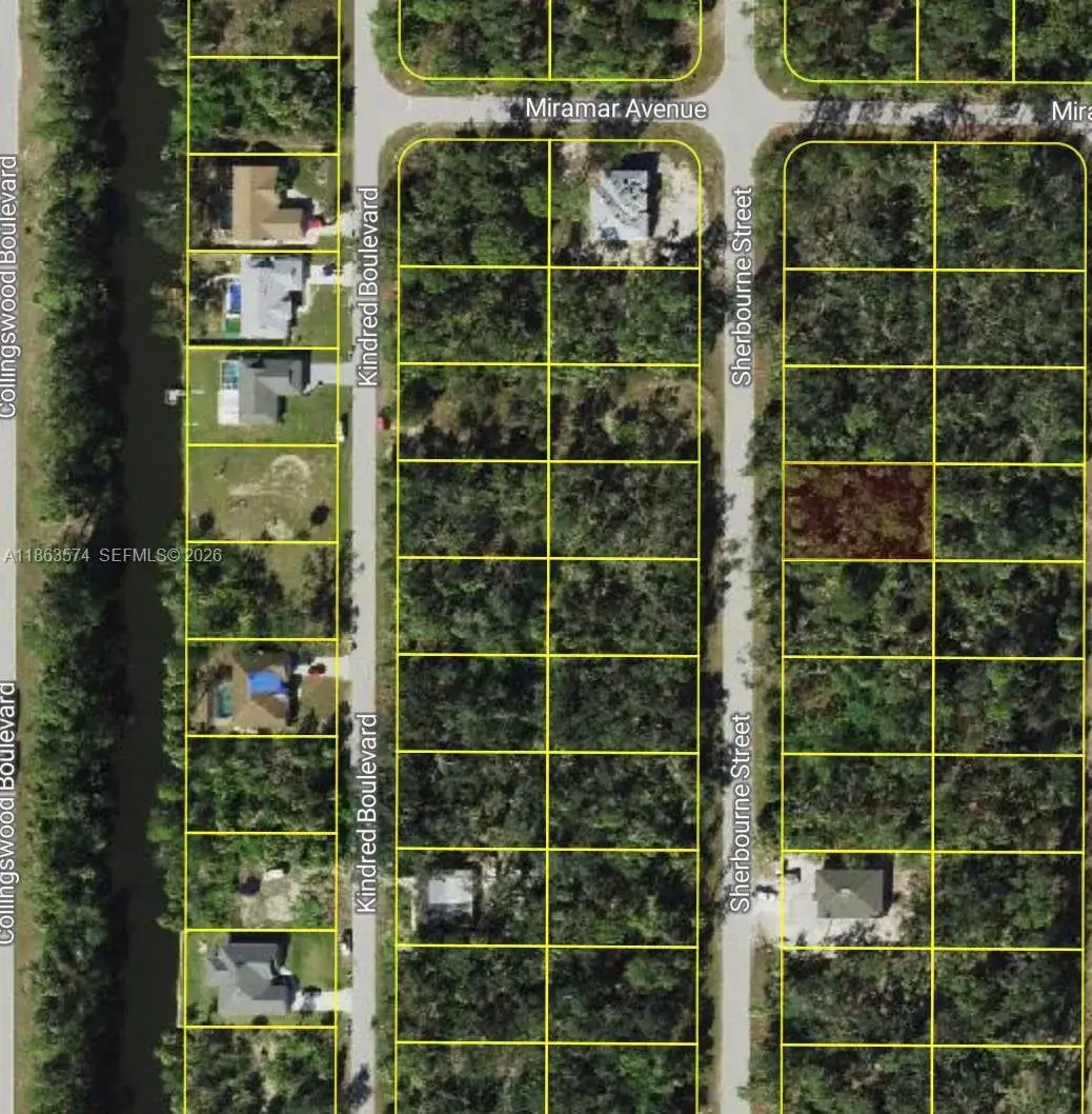 398 Sherbourne St, Port Charlotte FL 33954 photo 3