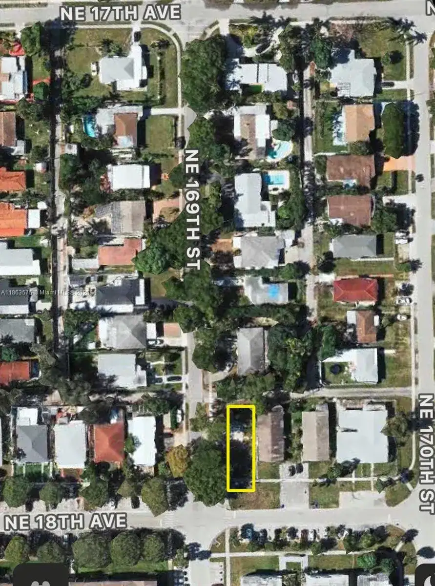 16900 NE 18th Ave, North Miami Beach FL 33162 photo 2