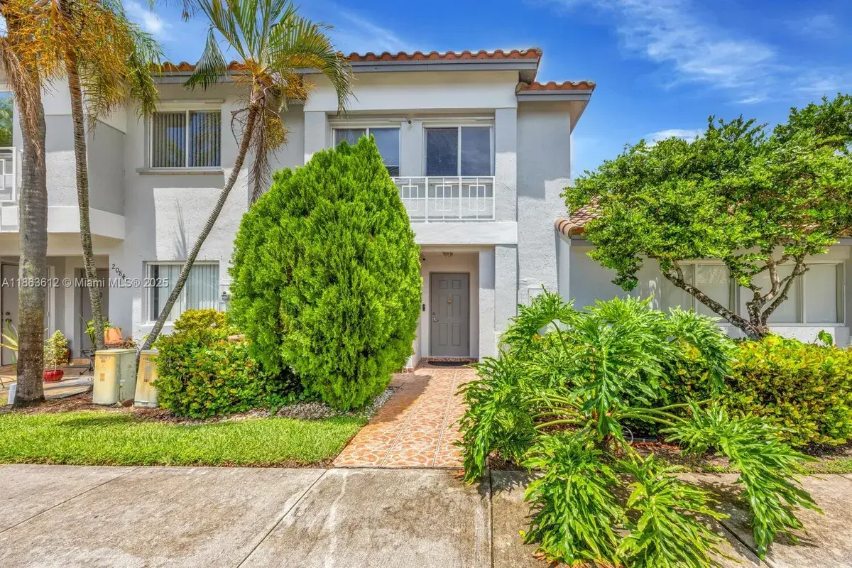 20839 NW 4th St, Pembroke Pines FL 33029