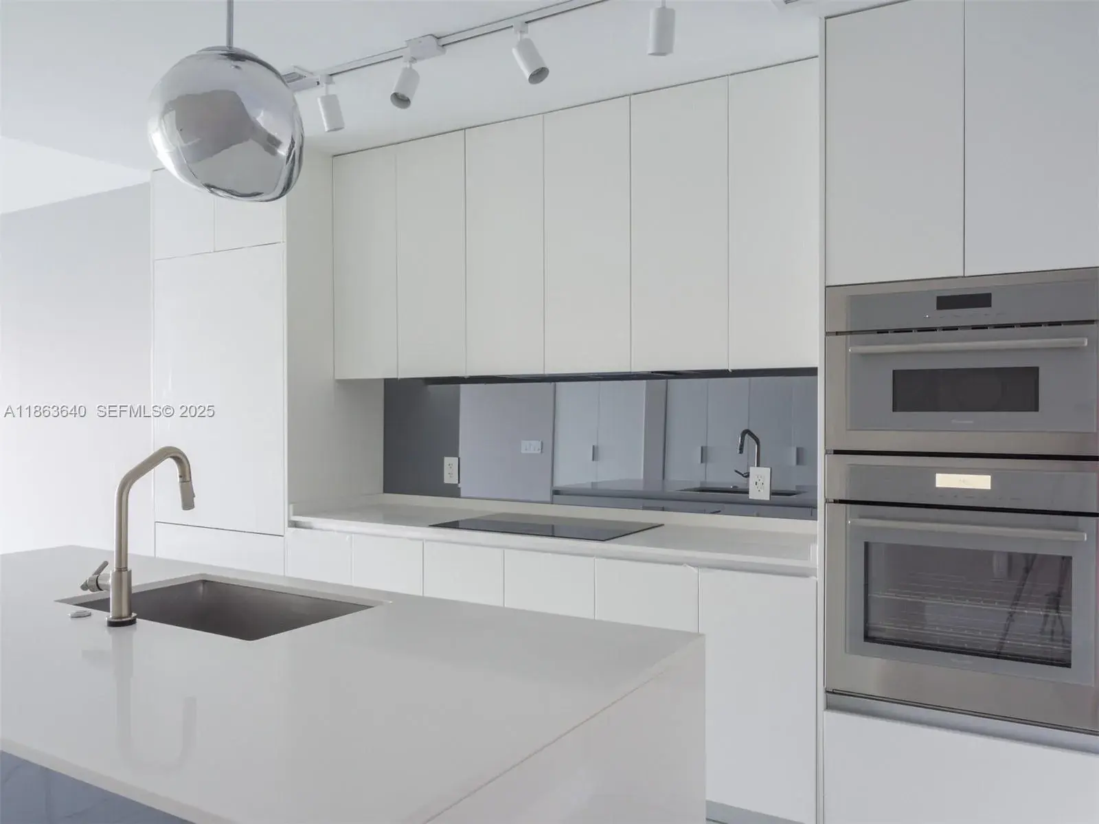 700 NE 24 # 4806, Miami FL 33137