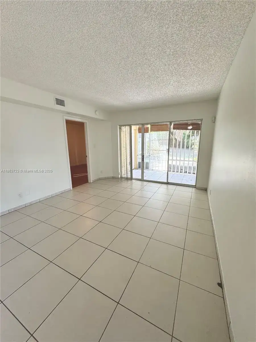 9500 SW 140th Ct # 9500, Miami FL 33186 photo 4
