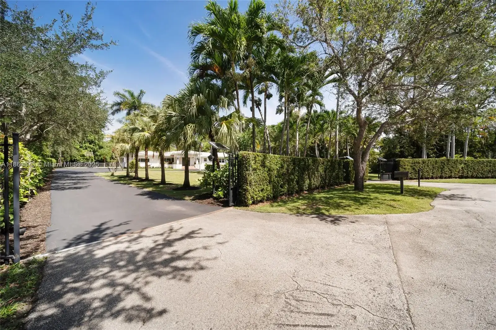 6125 SW 109th St, Pinecrest FL 33156 photo 3