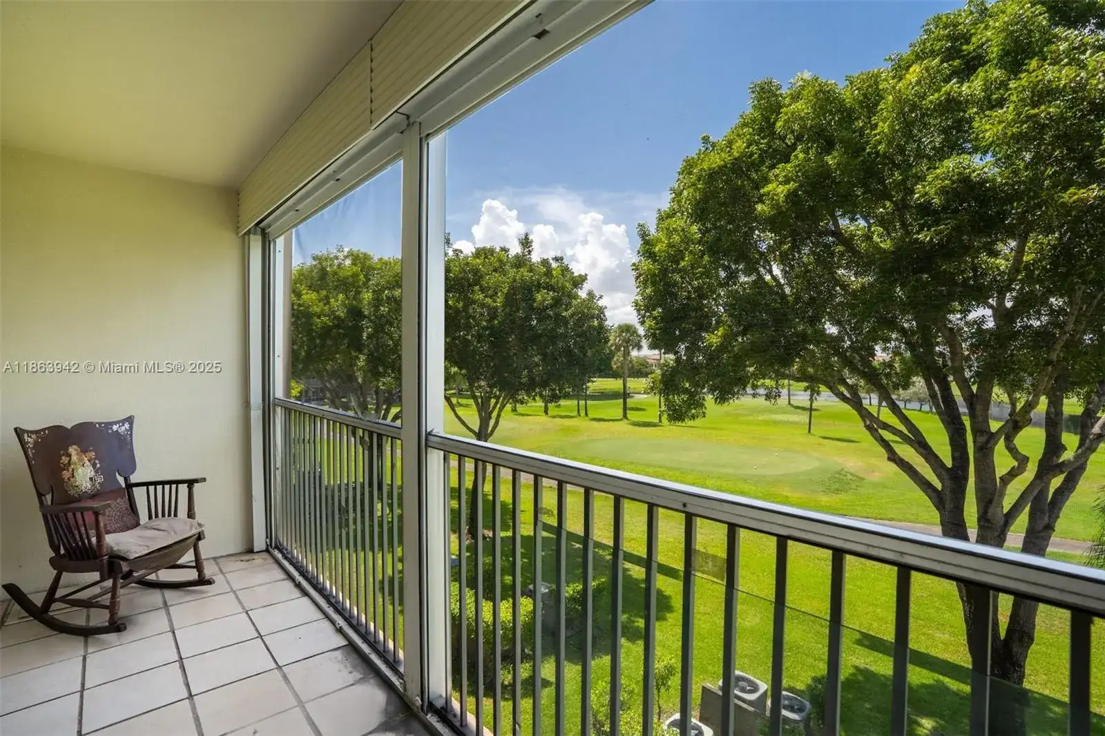 850 SW 133rd Ter # 312B, Pembroke Pines FL 33027 photo 3