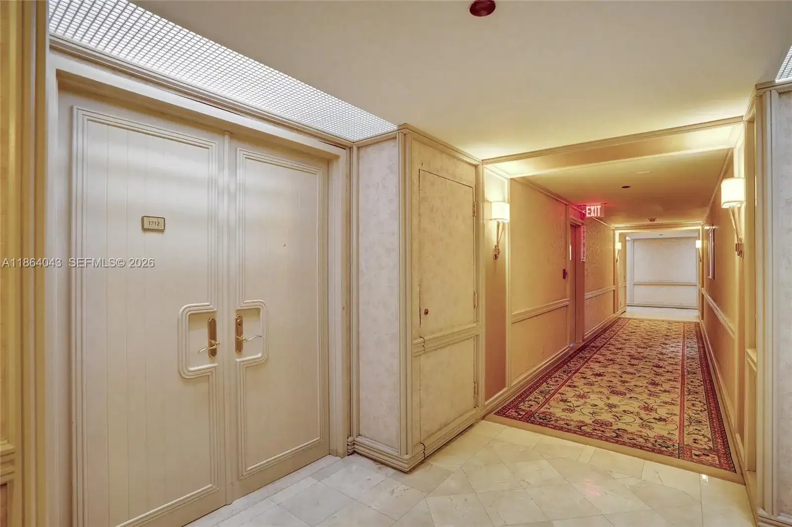 20281 E Country Club Dr # 1712, Aventura FL 33180 photo 4