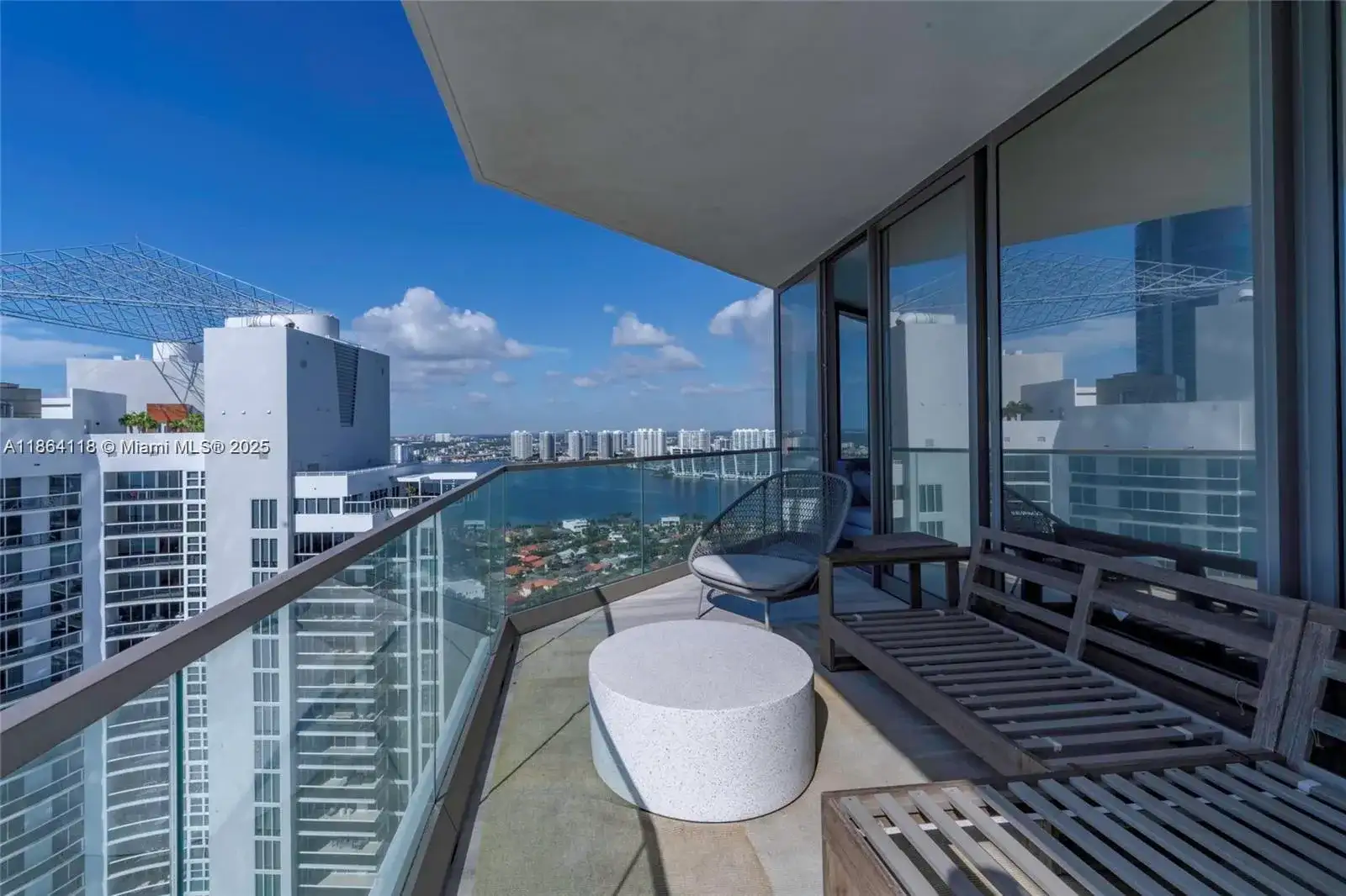 18975 Collins # 3004, Sunny Isles Beach FL 33160 photo 5