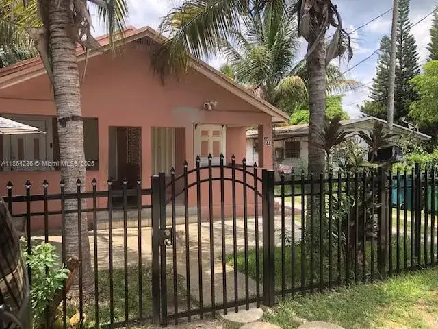 8044 NW 1st Pl, Miami FL 33150 photo 2