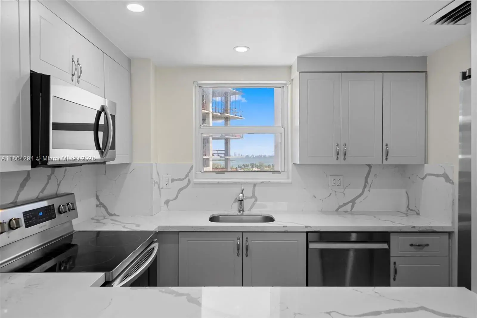 3301 NE 5th Ave # 1018, Miami FL 33137