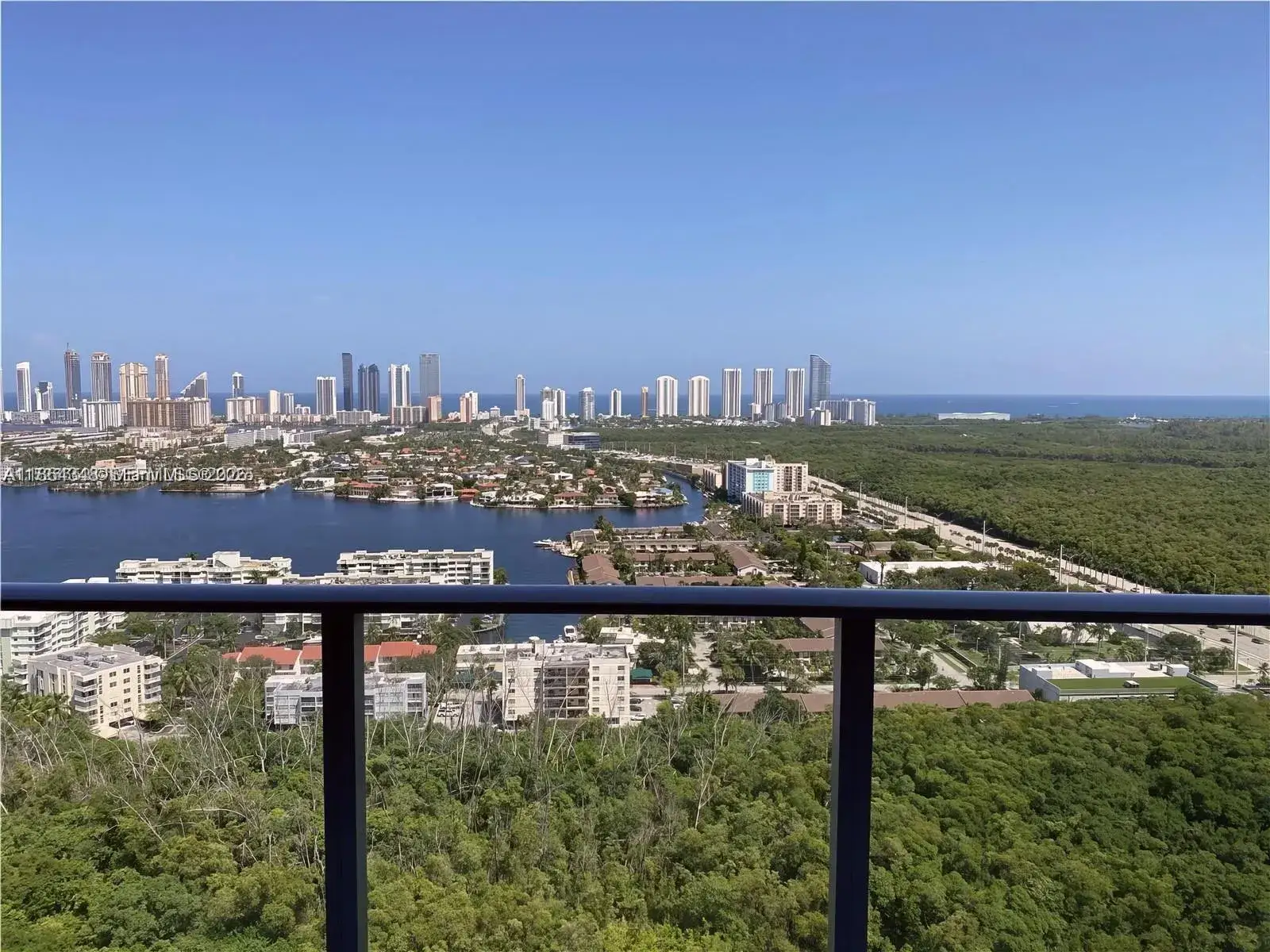 16385 Biscayne Blvd # 2118, North Miami Beach FL 33160