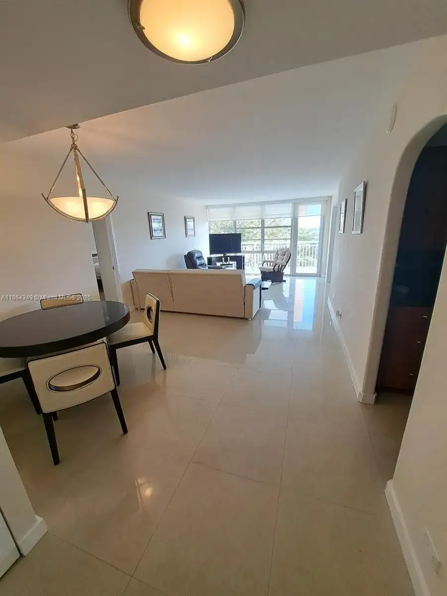 301 174th St # 408, Sunny Isles Beach FL 33160 photo 5