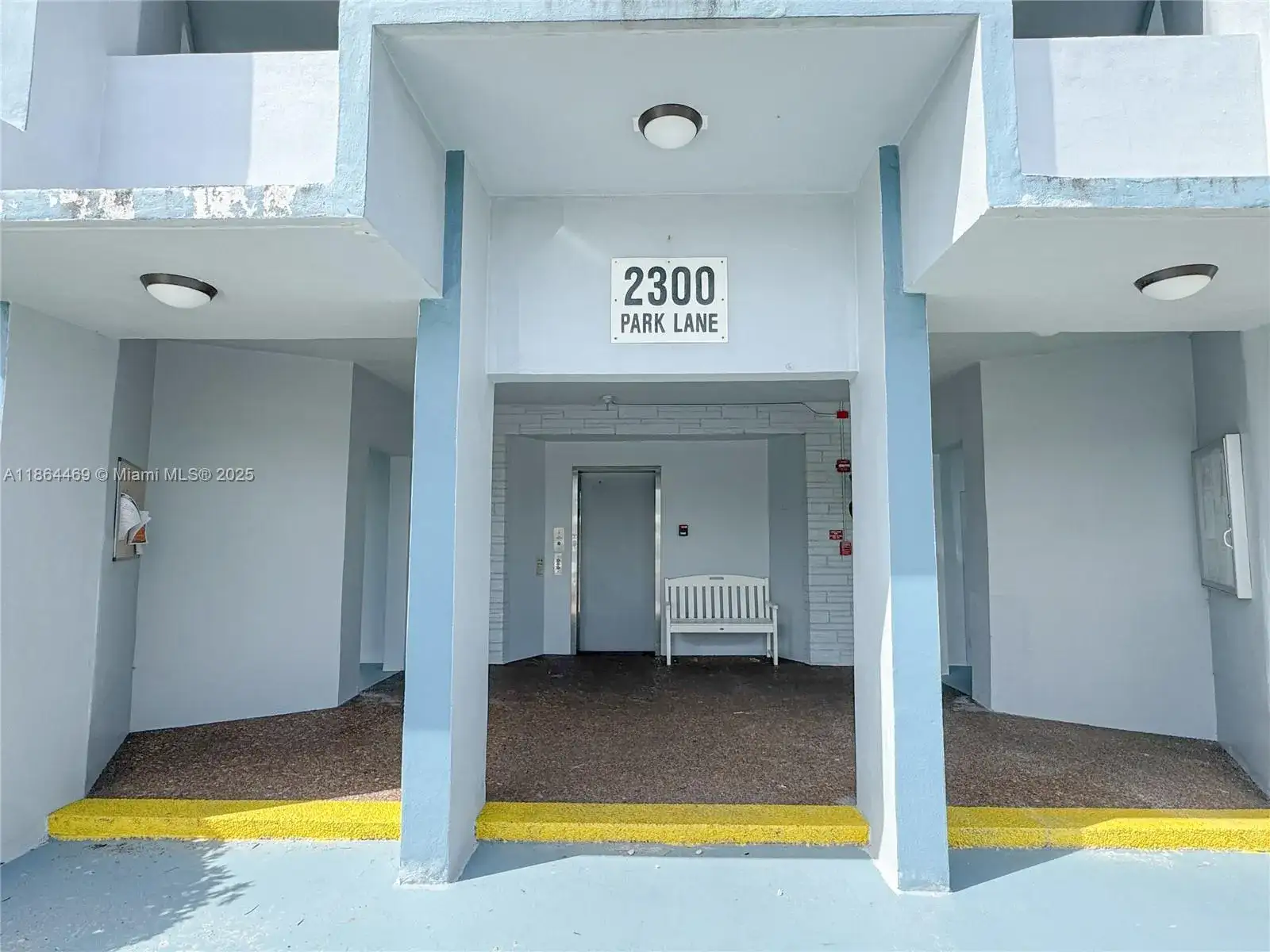 2300 Park Ln # 105, Hollywood FL 33021 photo 4