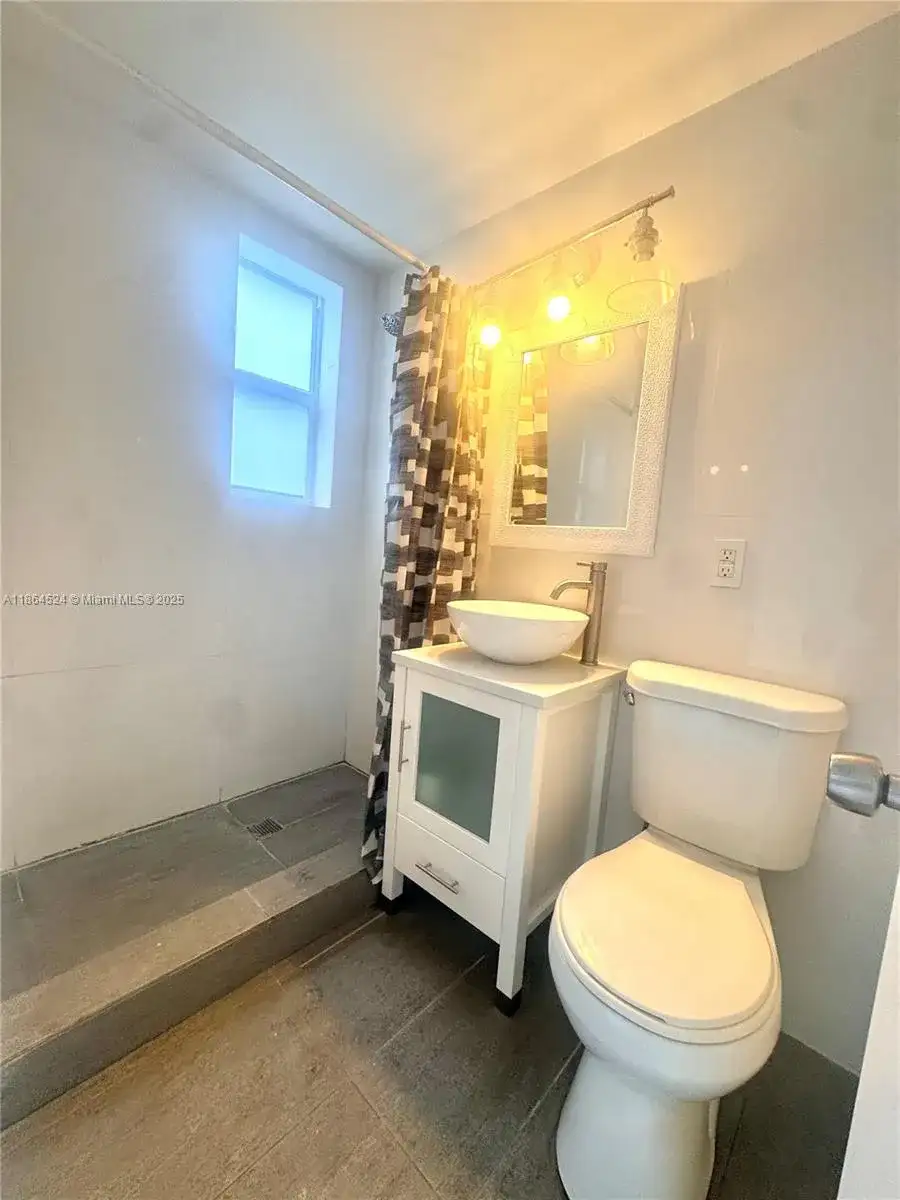 6310 SW 79th St # 2, South Miami FL 33143 photo 5