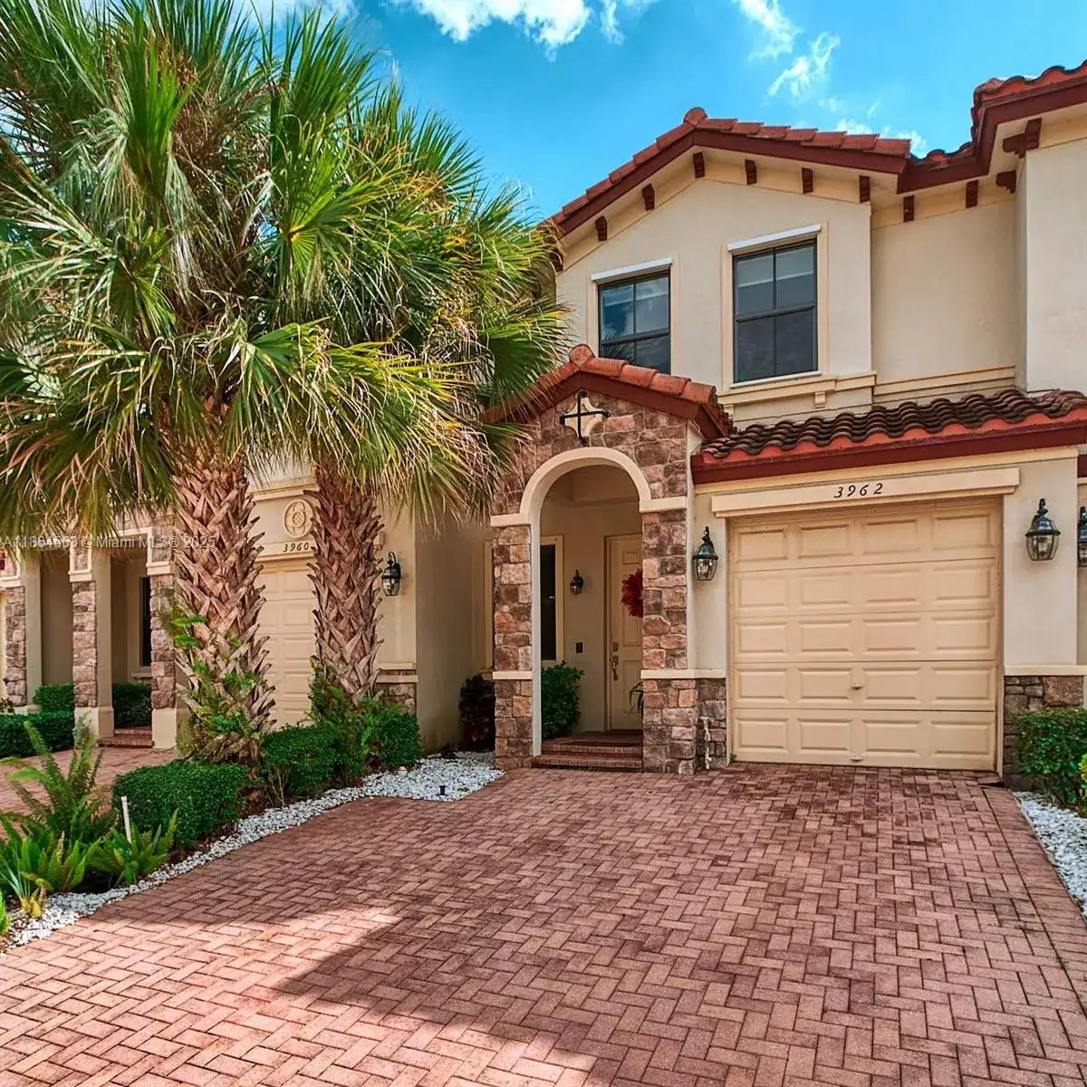 3962 Devenshire Ct, Coconut Creek FL 33073 photo 4