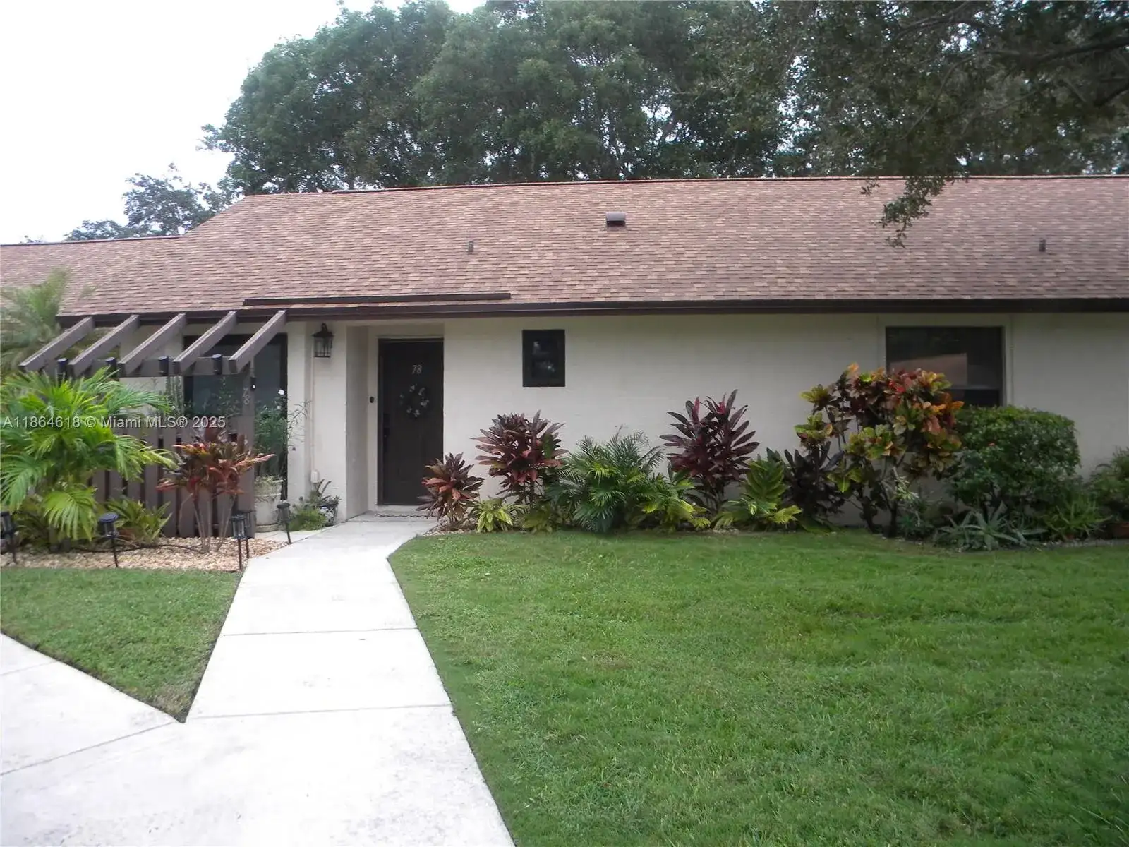 78 Via De Casas Norte, Boynton Beach FL 33426 photo 3
