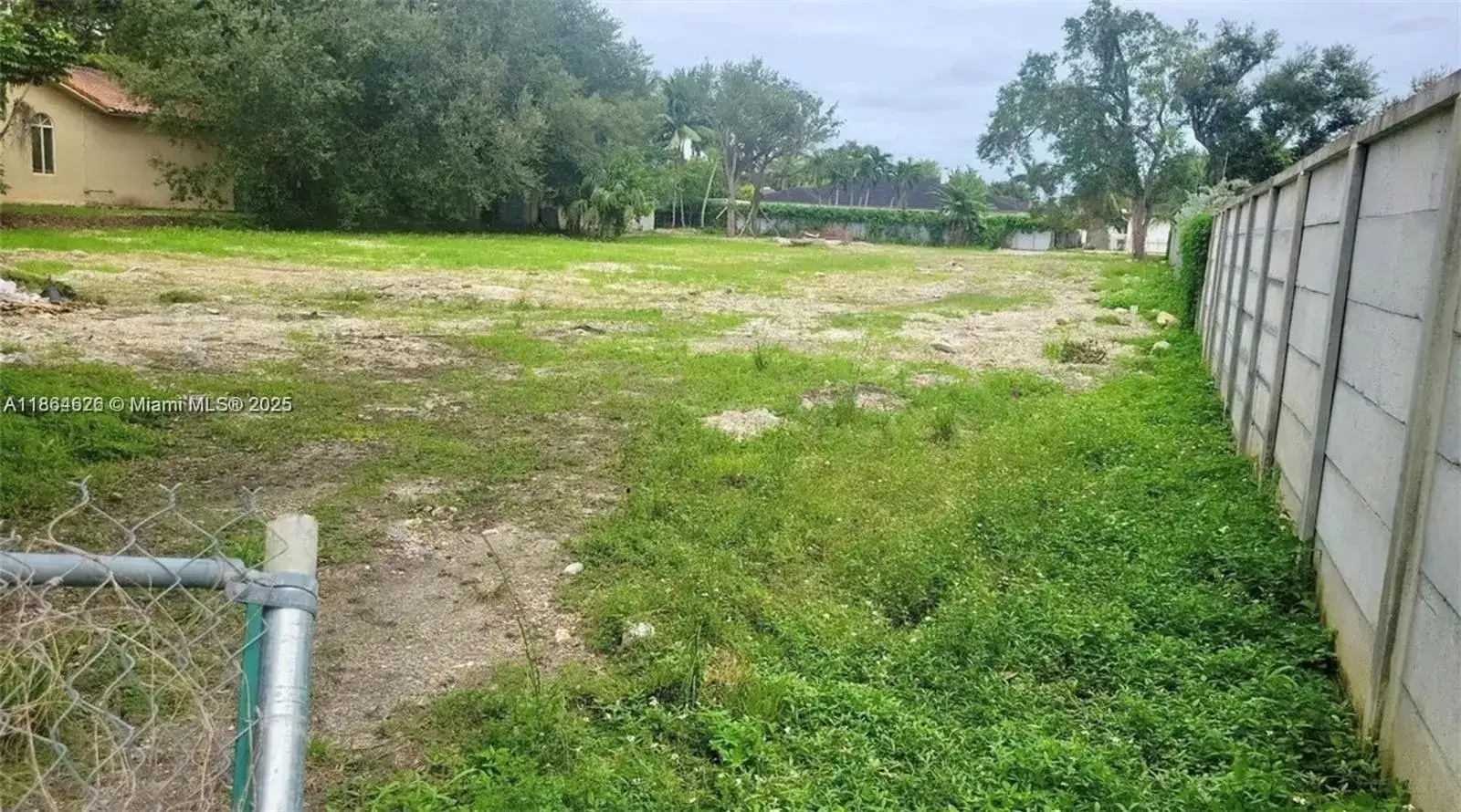 7775 SW 122nd Ave, Miami FL 33183 photo 2