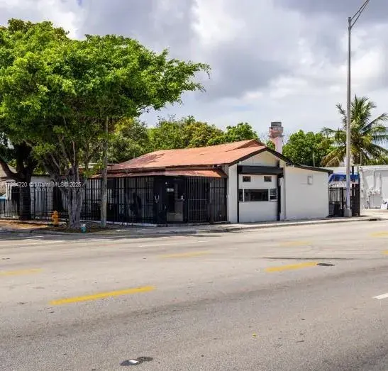 3002 NW 7th Ave, Miami FL 33127