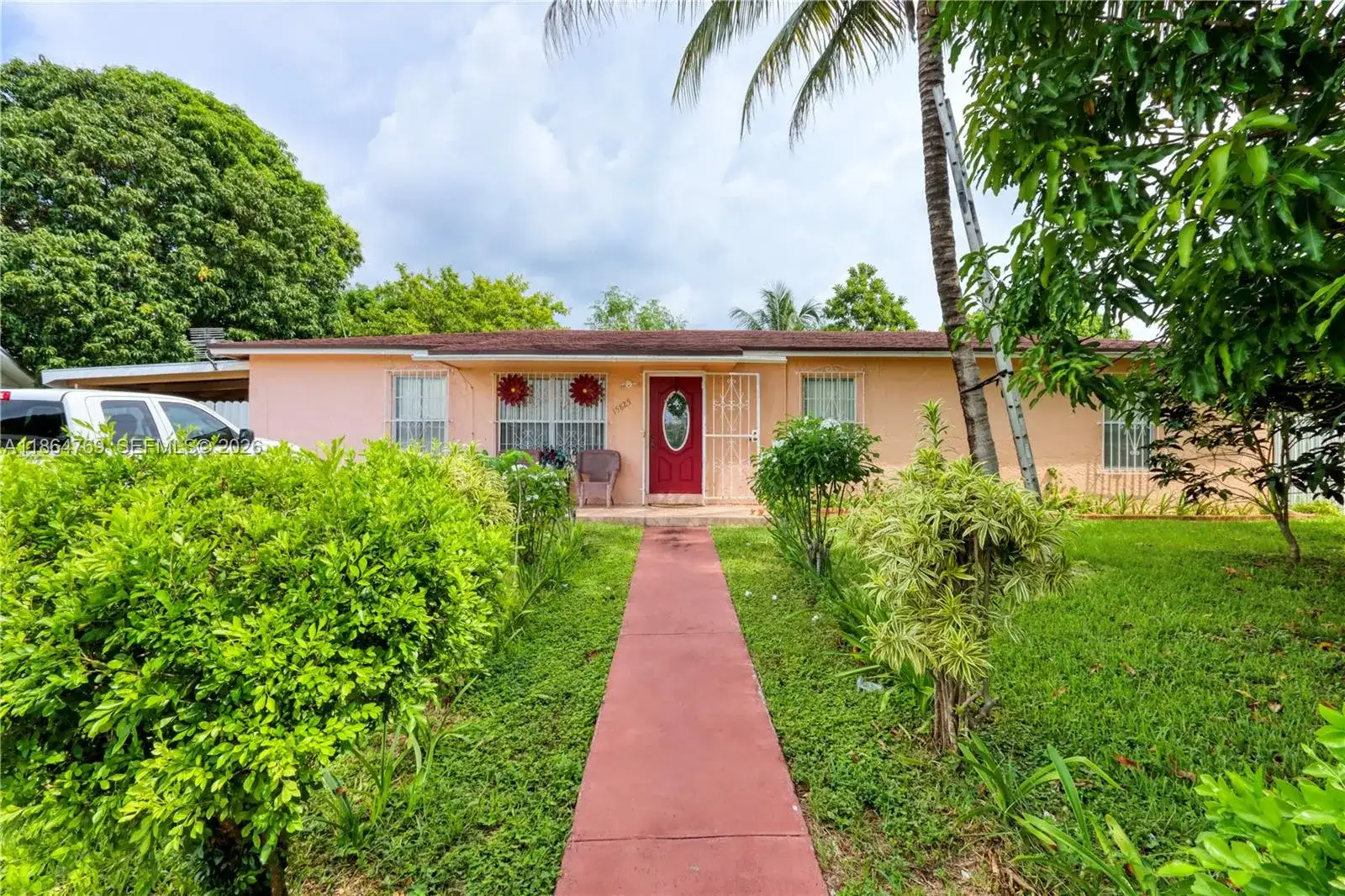 15825 SW 305th Ter, Homestead FL 33033 photo 4
