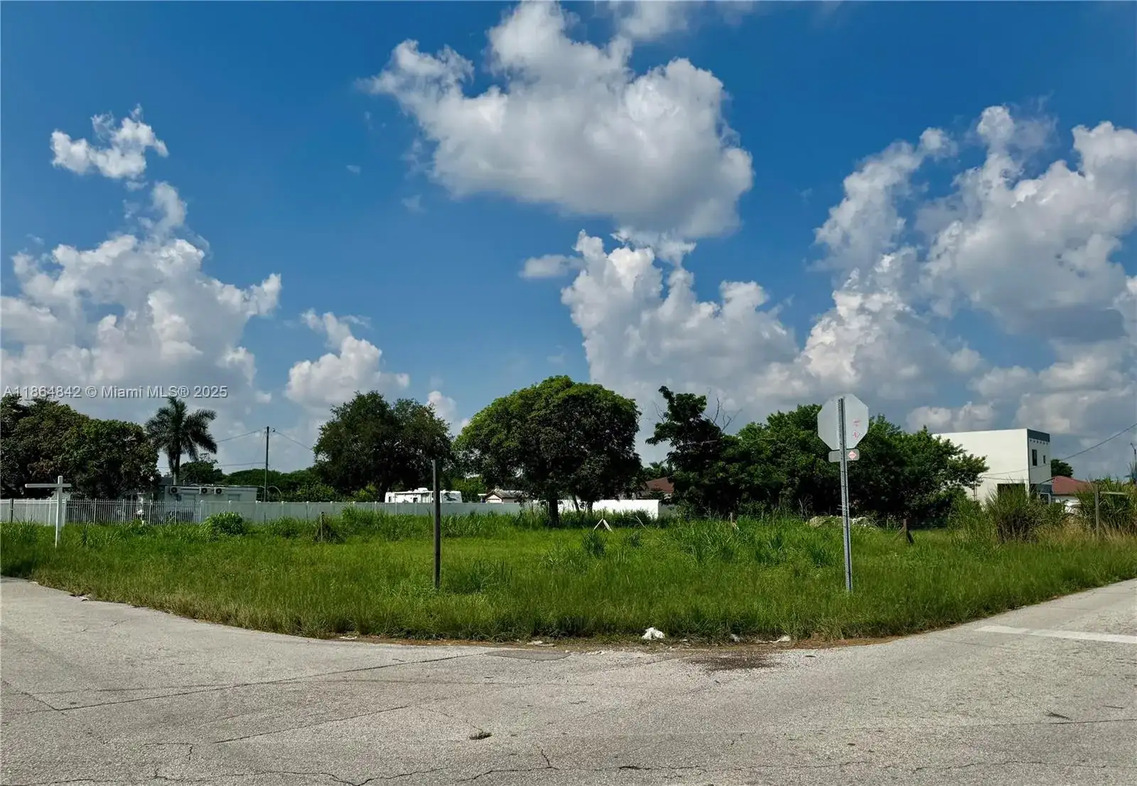 12208 SW 220th St, Miami FL 33170 photo 3