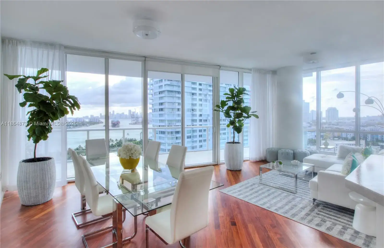 100 S Pointe Dr # 1501, Miami Beach FL 33139 photo 2
