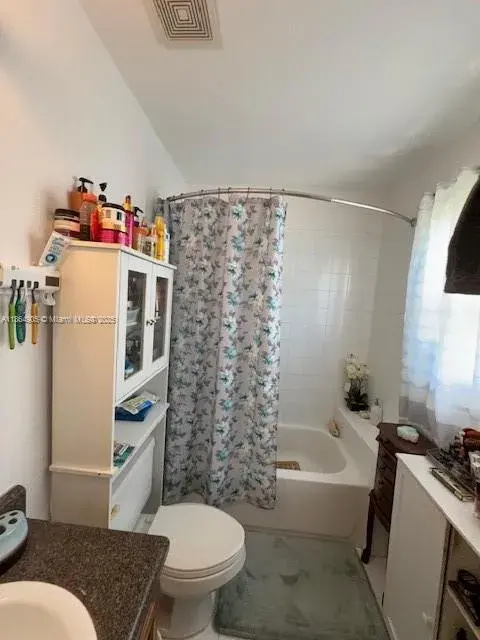2753 NW 13th St, Pompano Beach FL 33069