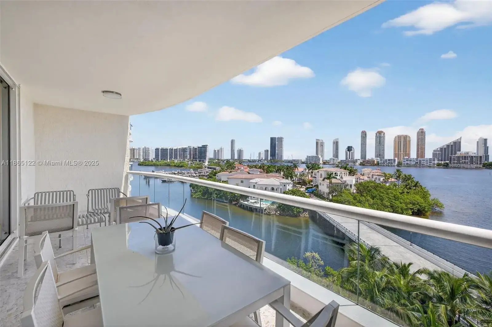 6000 Island Blvd # 707, Aventura FL 33160 photo 3
