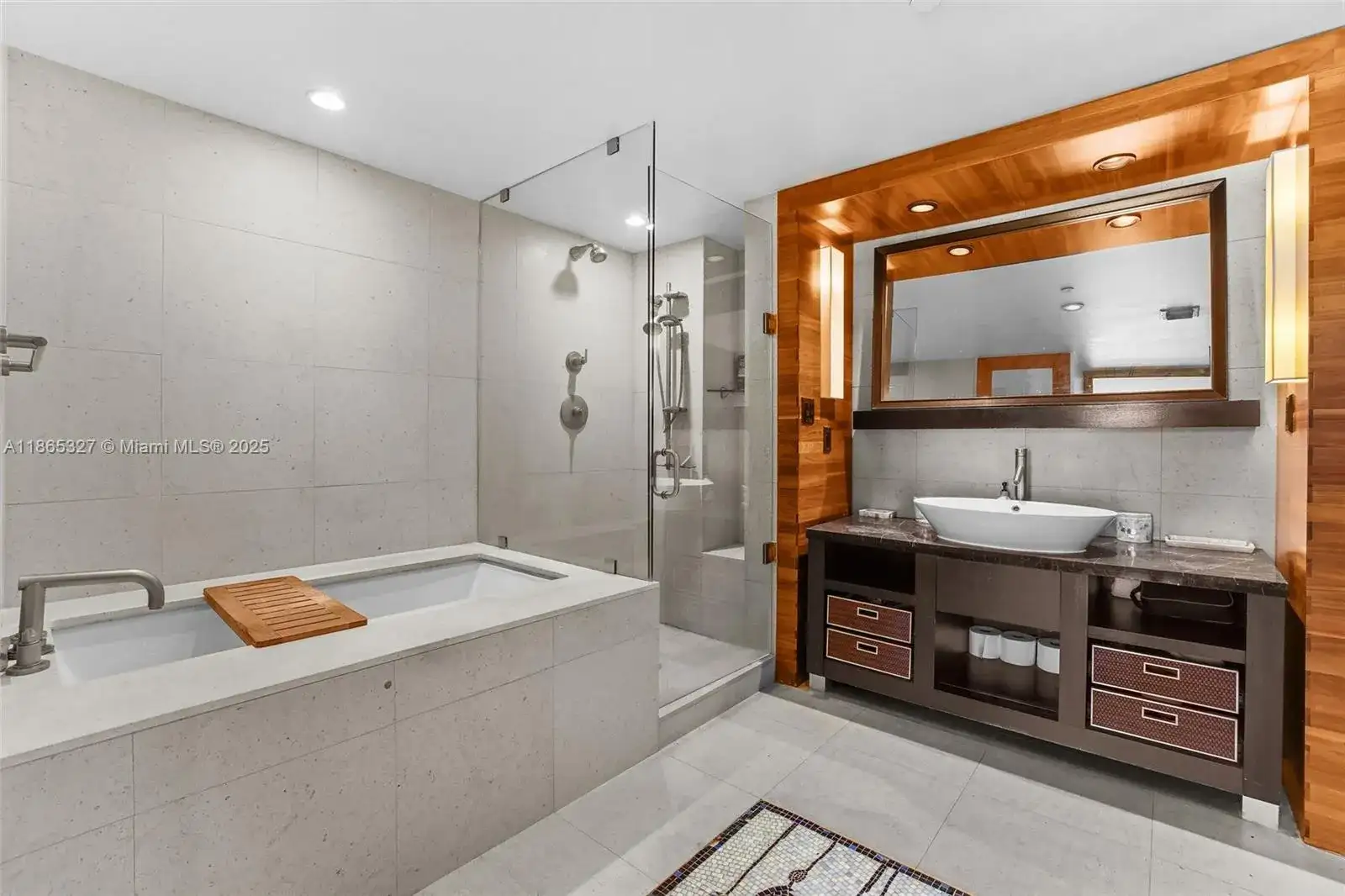 6801 Collins Ave # 815, Miami Beach FL 33141 photo 5